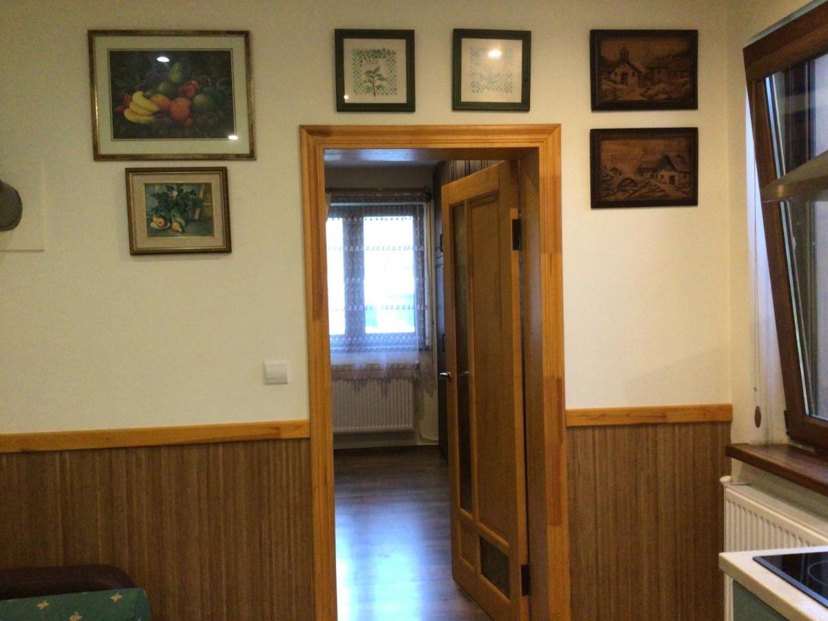 Flat Apartamento Yaremche Exterior foto